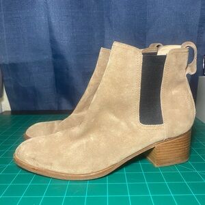 rag & bone Beige Suede Ankle Boots SZ 9.5